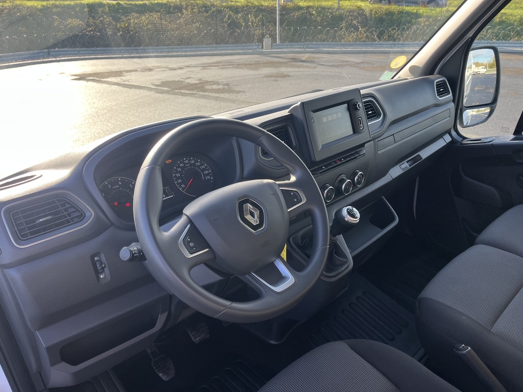 Utilitaire Renault Master L2H2 FG3500 2.3DCI 135CH GRAND CONFORT – Angers