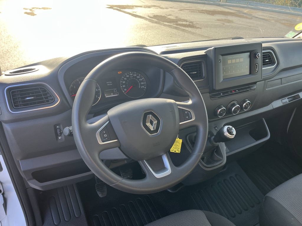 Utilitaire Renault Master L2H2 FG3500 2.3DCI 135CH GRAND CONFORT – Angers