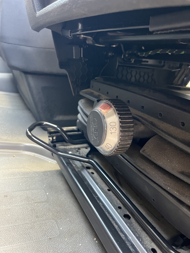 Utilitaire MAN TGE 5.180 CAISSE ET HAYON