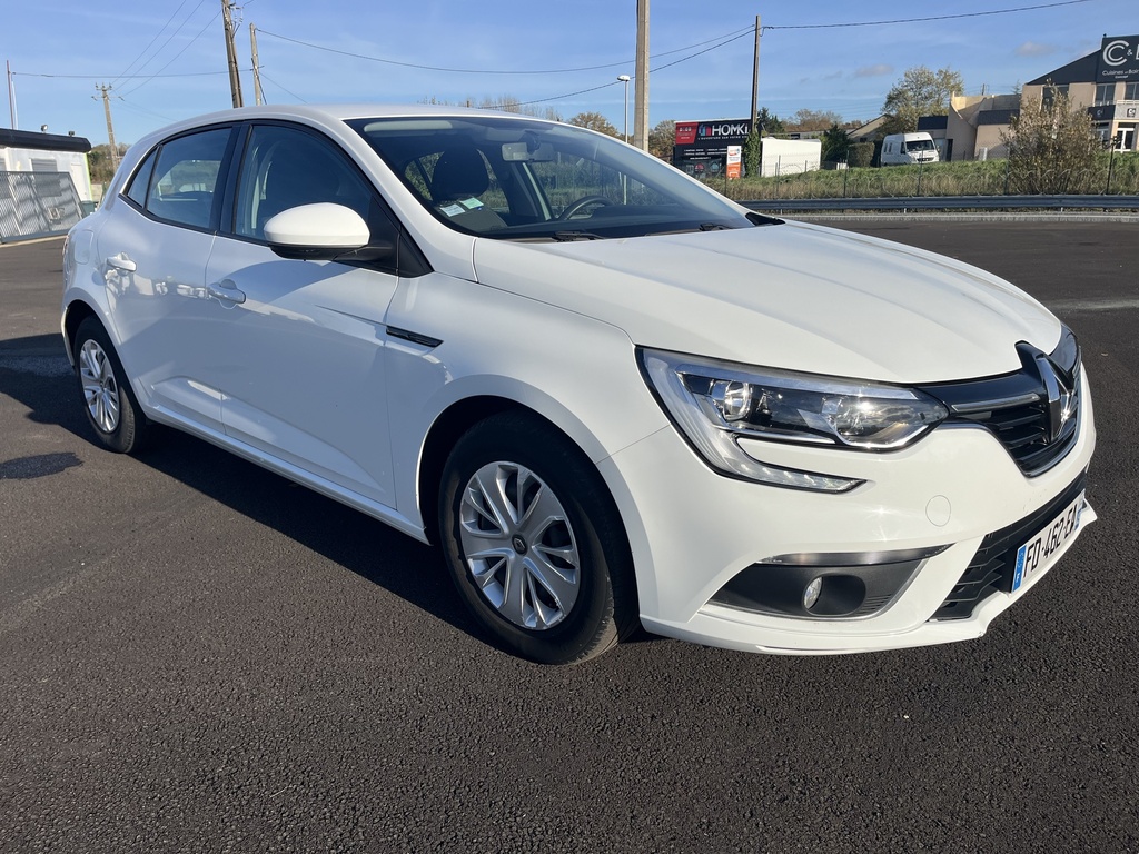RENAULT MEGANE IV