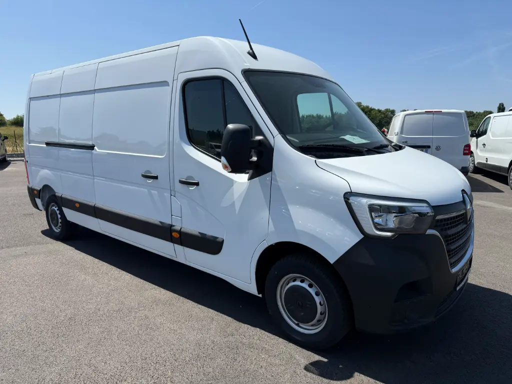 [VN183] Renault Master - L3H2