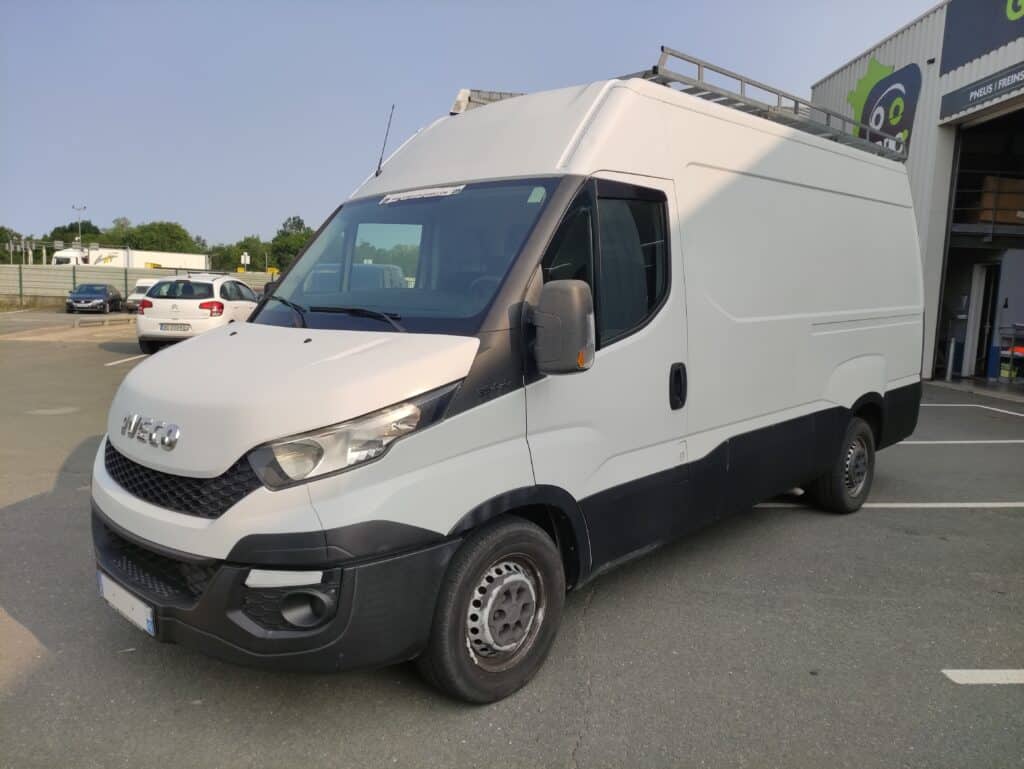 iveco-daily-35s13-vente-occasion-angers-utilitaire